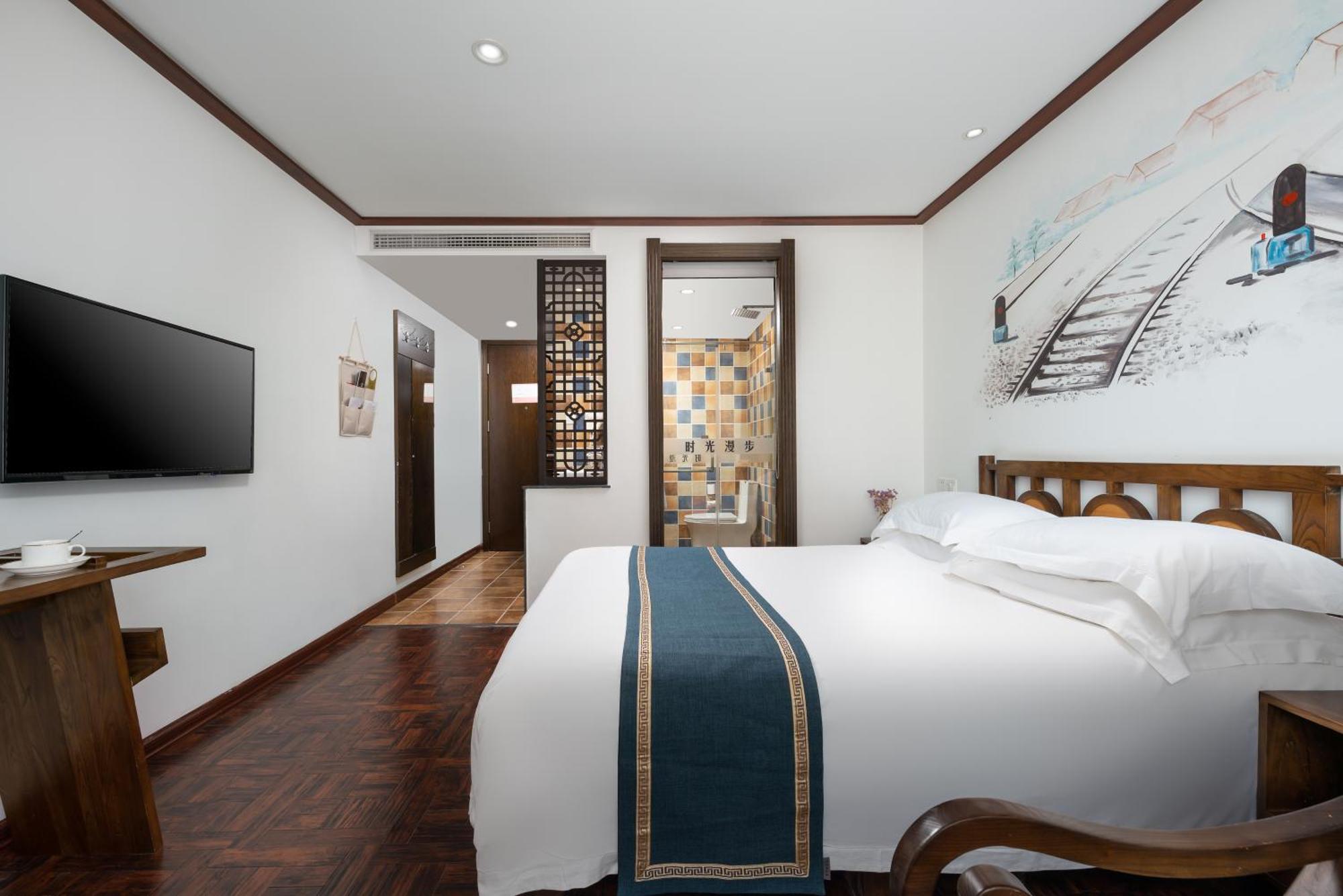 Nostalgia Hotel Near Tianjin Polar Ocean Word- Tianjin Fonte Joy World, 10 Minutes Drive Away From Tianjin Tanggu High-Speed Railway Station, Free Ice-Cream, Mineral Water, Snacks And Laundry Service, English Communication Well ภายนอก รูปภาพ