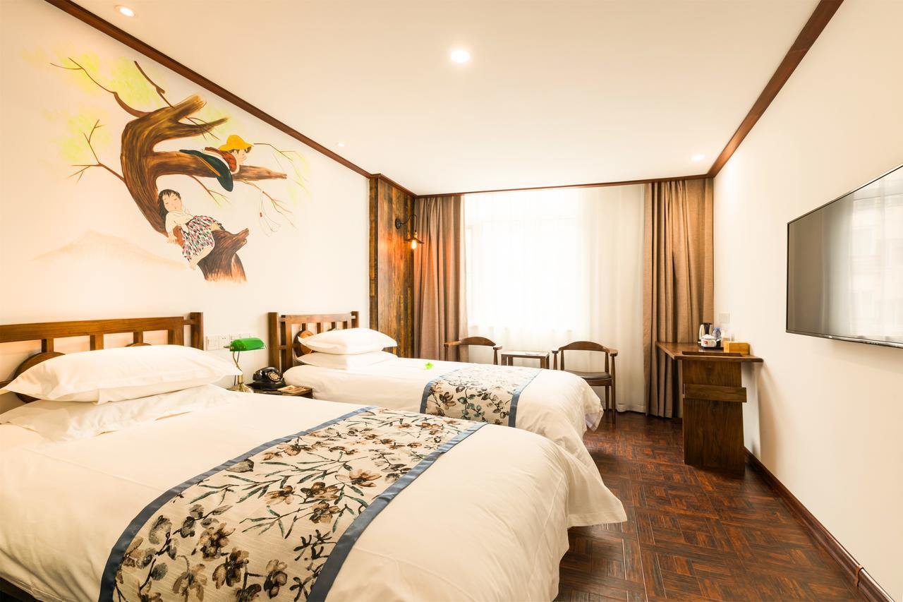 Nostalgia Hotel Near Tianjin Polar Ocean Word- Tianjin Fonte Joy World, 10 Minutes Drive Away From Tianjin Tanggu High-Speed Railway Station, Free Ice-Cream, Mineral Water, Snacks And Laundry Service, English Communication Well ภายนอก รูปภาพ
