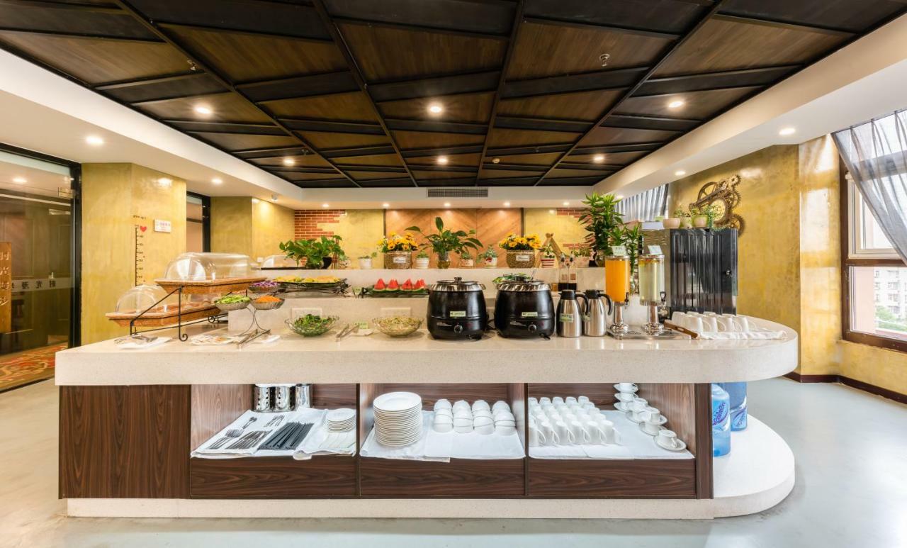 Nostalgia Hotel Near Tianjin Polar Ocean Word- Tianjin Fonte Joy World, 10 Minutes Drive Away From Tianjin Tanggu High-Speed Railway Station, Free Ice-Cream, Mineral Water, Snacks And Laundry Service, English Communication Well ภายนอก รูปภาพ