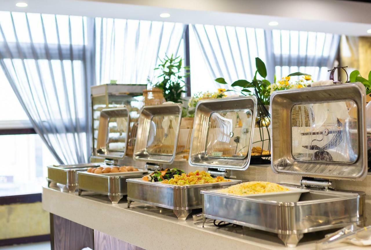 Nostalgia Hotel Near Tianjin Polar Ocean Word- Tianjin Fonte Joy World, 10 Minutes Drive Away From Tianjin Tanggu High-Speed Railway Station, Free Ice-Cream, Mineral Water, Snacks And Laundry Service, English Communication Well ภายนอก รูปภาพ