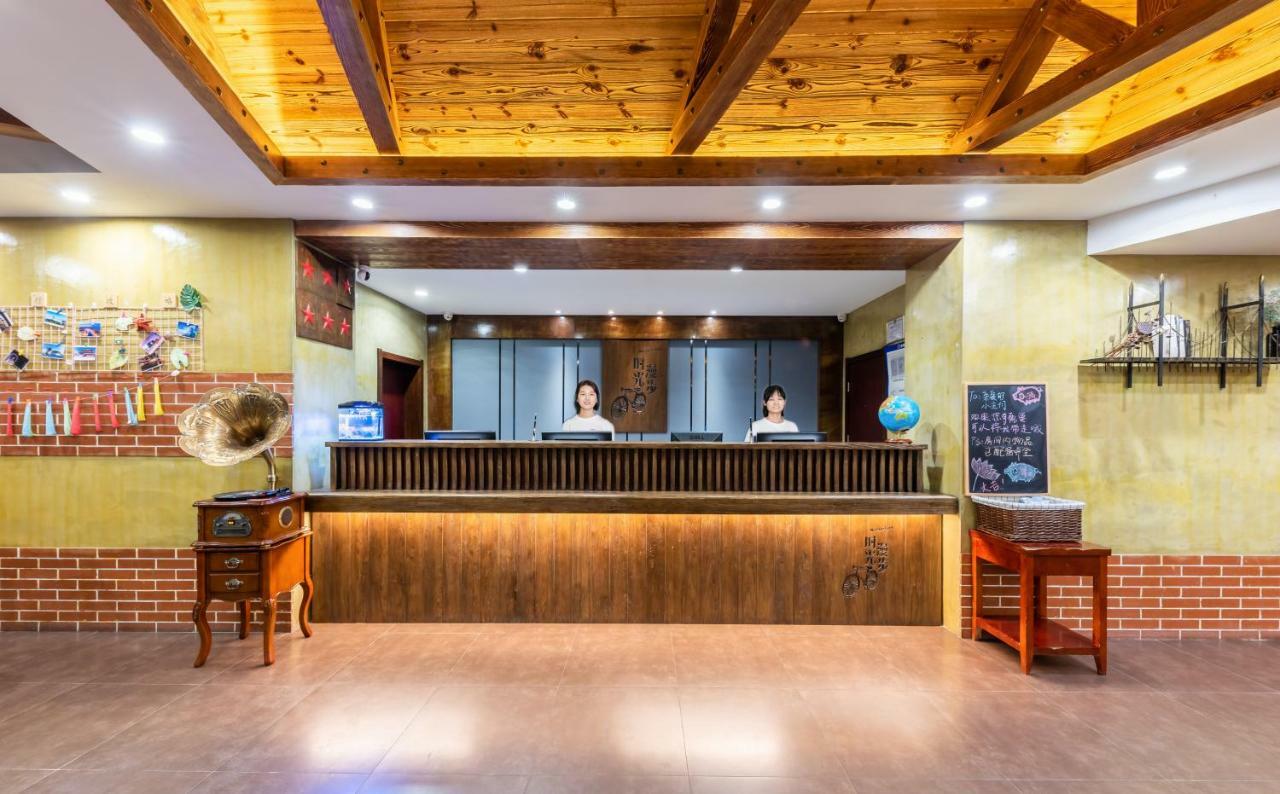 Nostalgia Hotel Near Tianjin Polar Ocean Word- Tianjin Fonte Joy World, 10 Minutes Drive Away From Tianjin Tanggu High-Speed Railway Station, Free Ice-Cream, Mineral Water, Snacks And Laundry Service, English Communication Well ภายนอก รูปภาพ